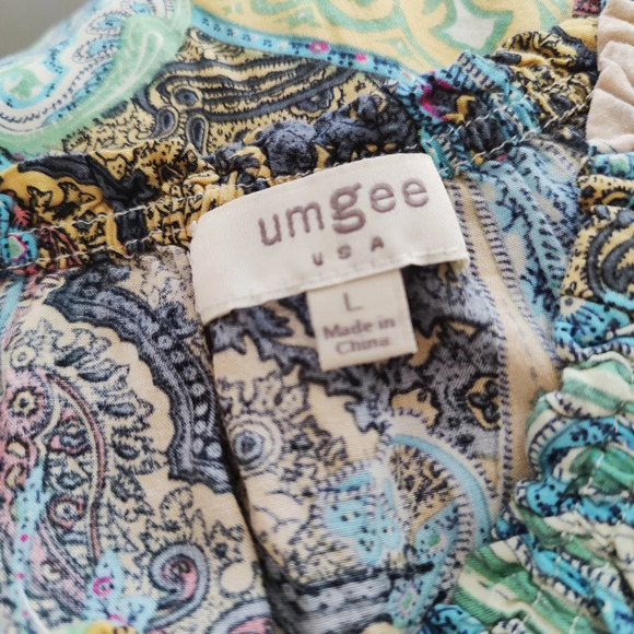 Umgee • Off Shoulder • Boho Blouse Top • Paisley Print • Large - Picture 5 of 5